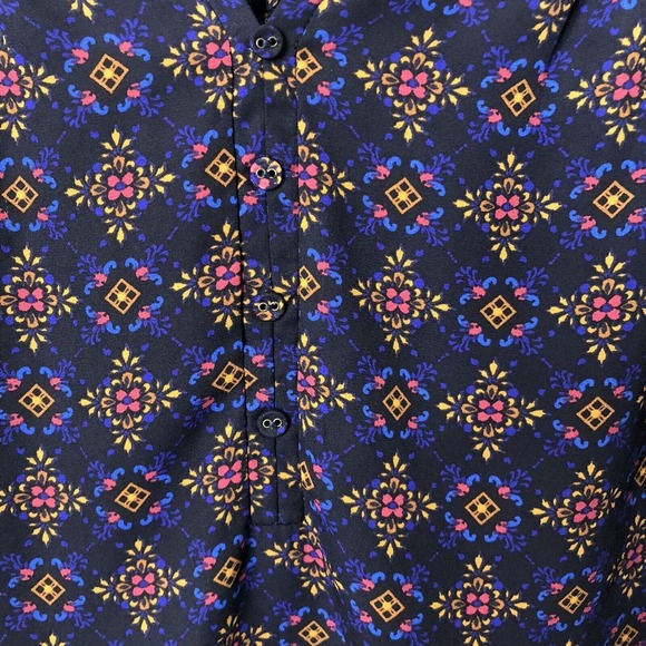 Skies Are Blue Women's V-Neck Patterned Long Sleeve Popover Blouse Size Medium - Picture 4 of 6